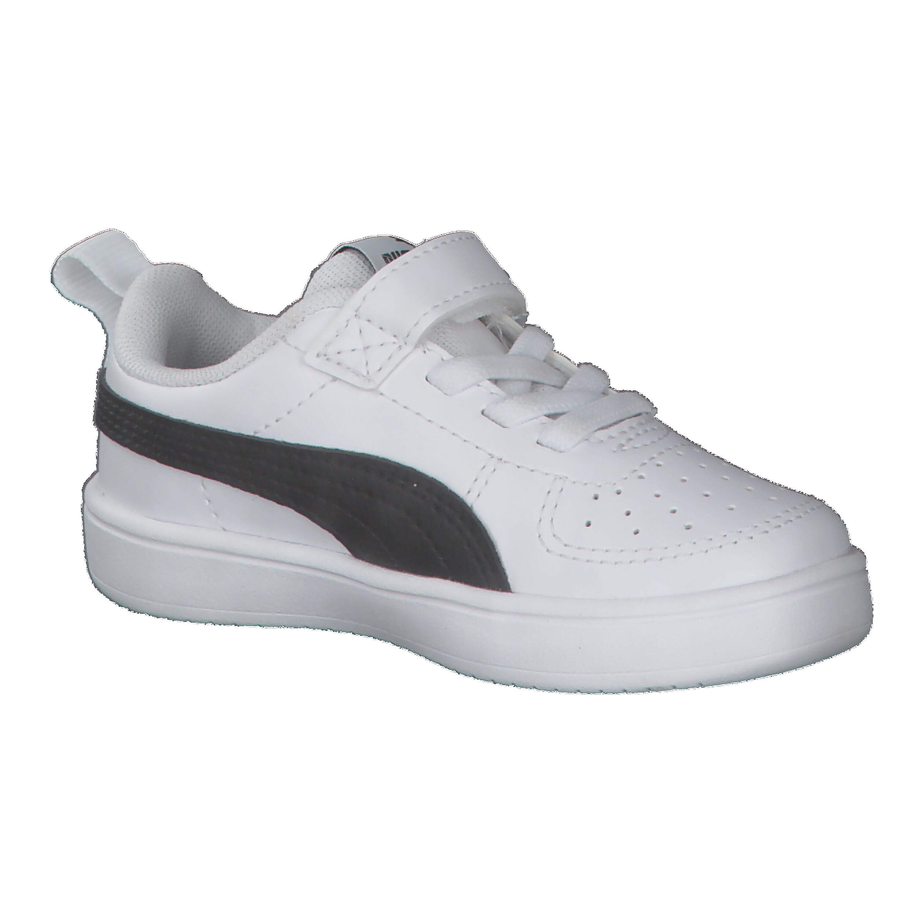 Schoen Puma model 384314-03 voor jongens 8/15