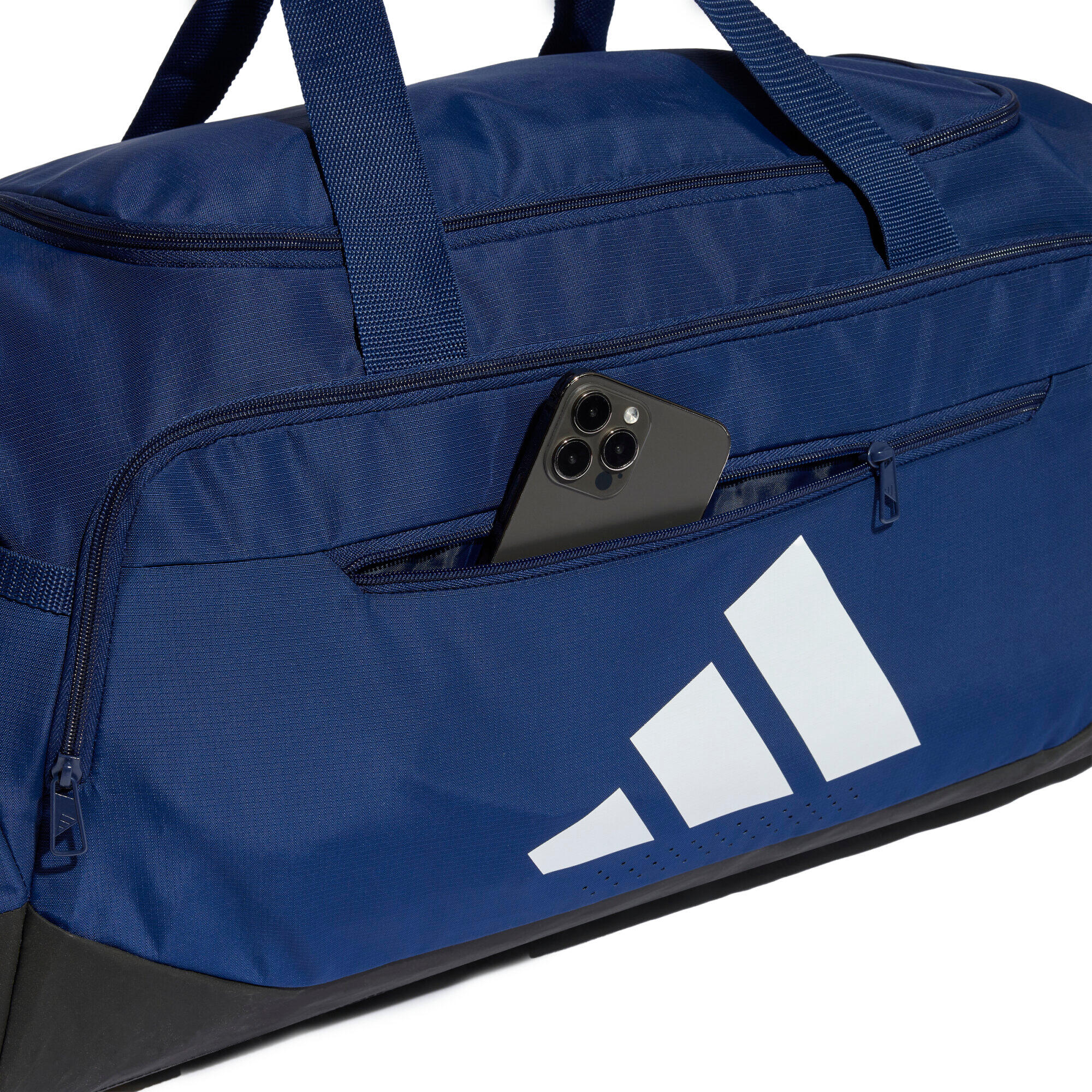 SAC DE SPORT TRAINING DEFENDER AU FORMAT MOYEN 11/12