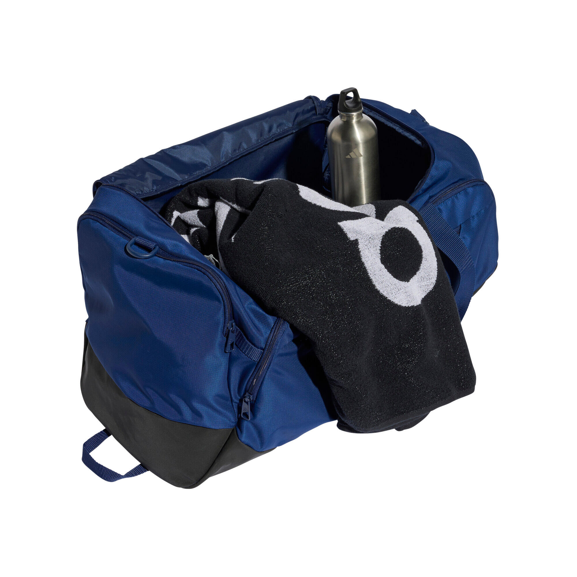 SAC DE SPORT TRAINING DEFENDER AU FORMAT MOYEN 10/12