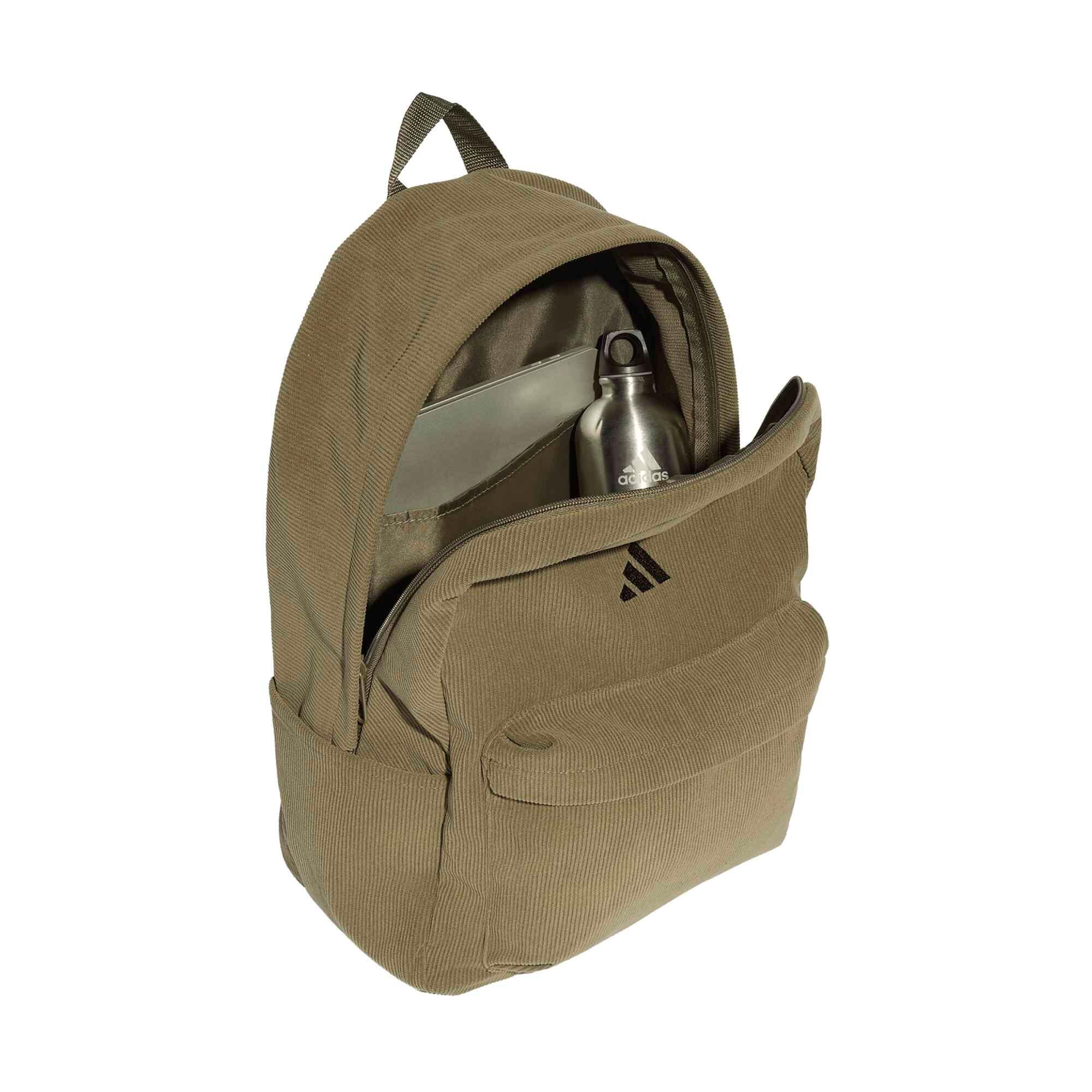Mochila Essentials Material 8/11
