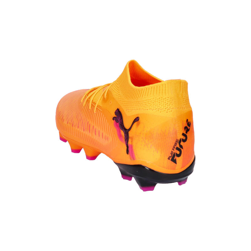 Ghete fotbal adulți aderență, agilitate Future 8 Pro FG/AG, negru PUMA