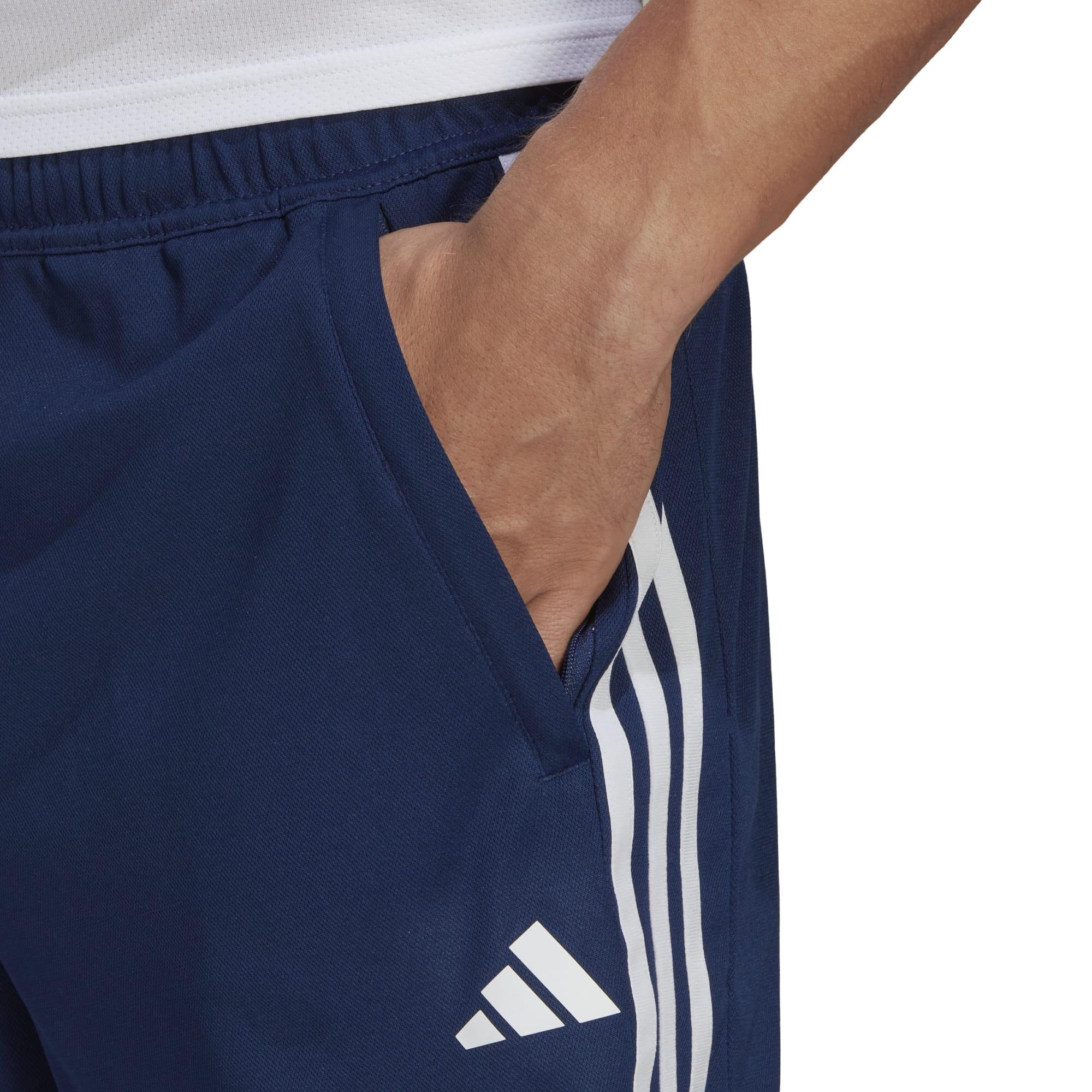 Train Essentials Piqué 3-Streifen Trainingsshorts 9/9