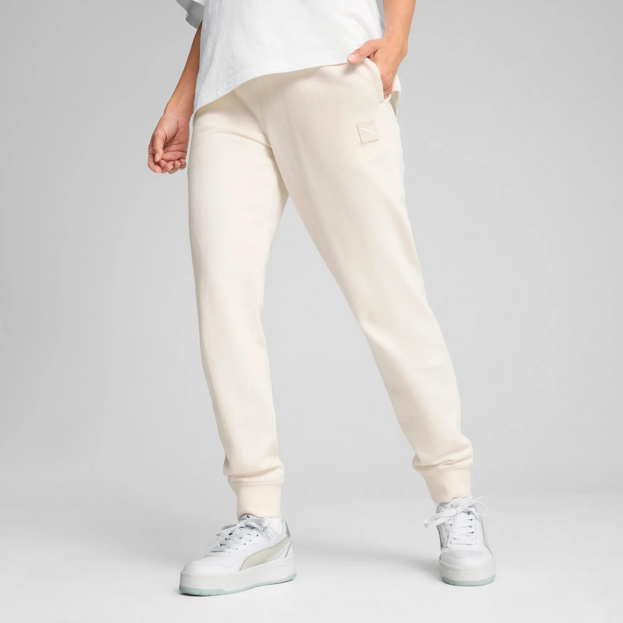 ESS ELEVATED Jogginghose Damen PUMA No Dye Color Mix 9/13
