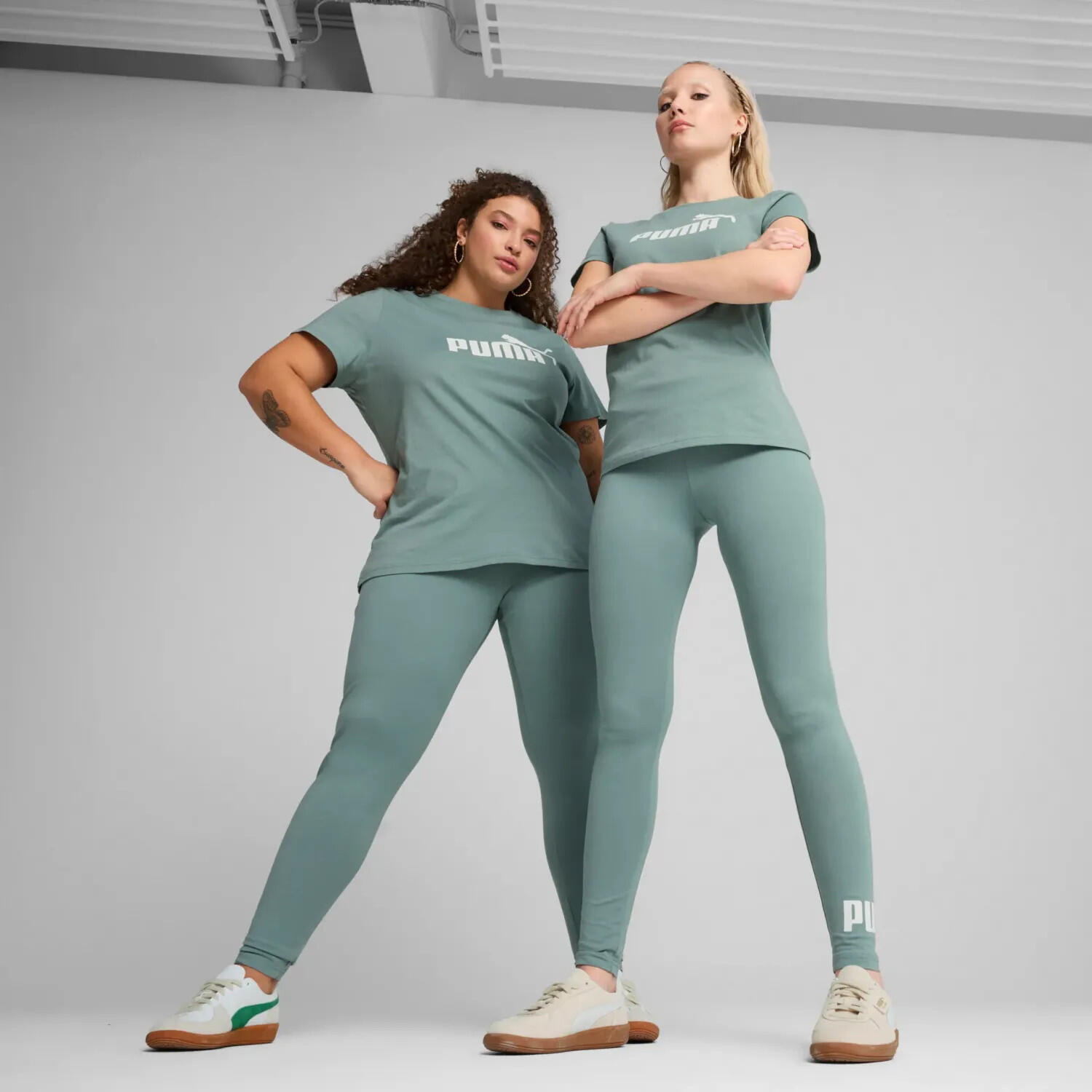ESS No. 1 Logo Leggings Damen PUMA Green Moon 9/11