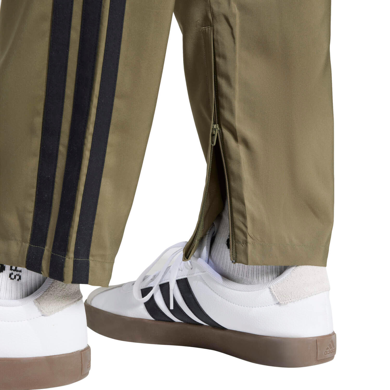 Essentials 3-Stripes Stanford Open Hem Broek 9/10