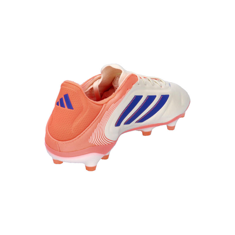 Ghete de fotbal Copa Pure 3 pentru teren dur