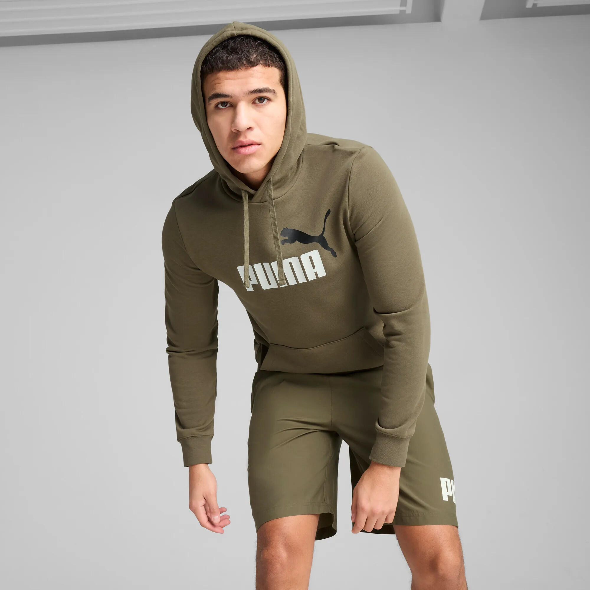 Męska bluza z kapturem Essentials z dwukolorowym logo No. 1 PUMA Loden Green 9/11