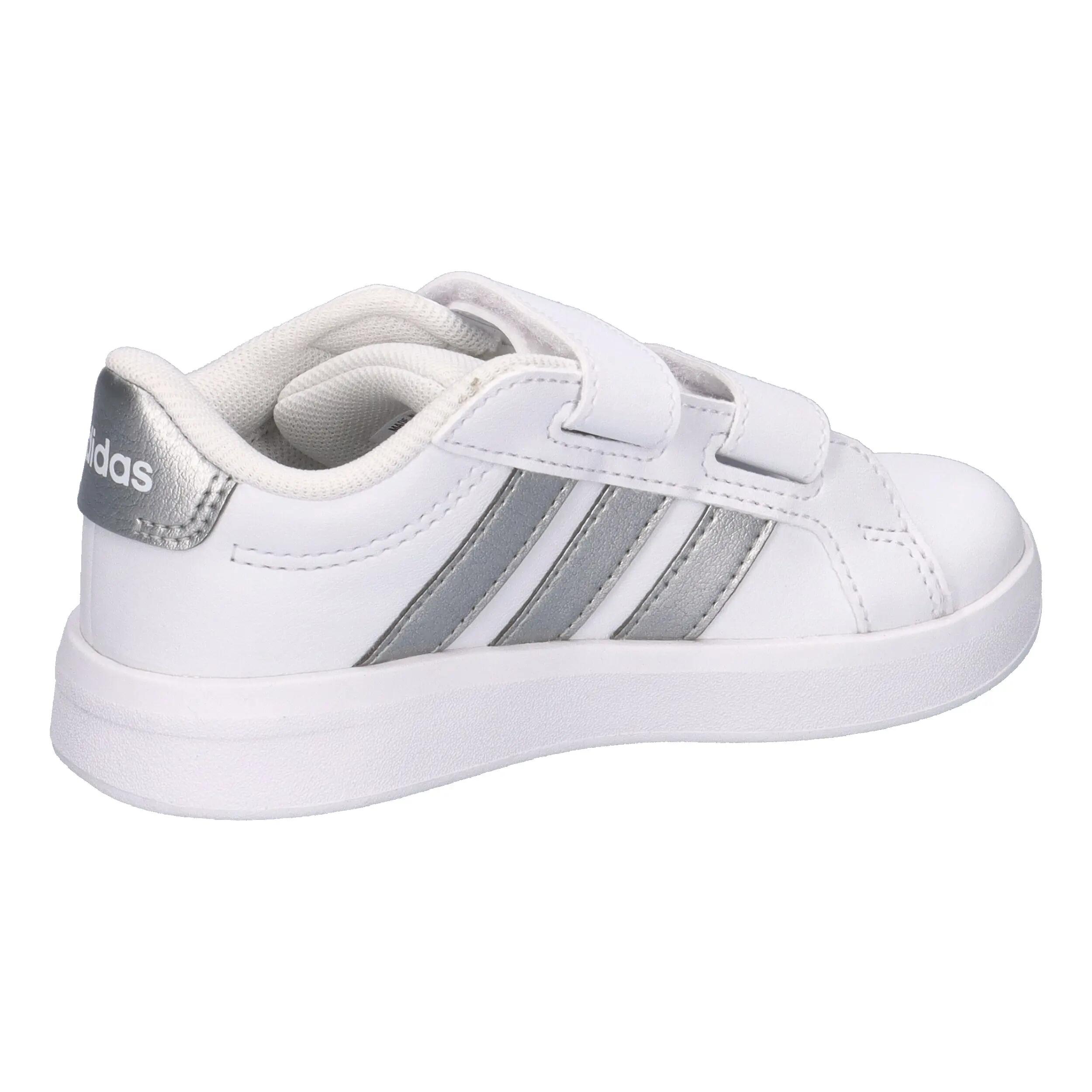 Zapatilla Grand Court 3.0 15/15