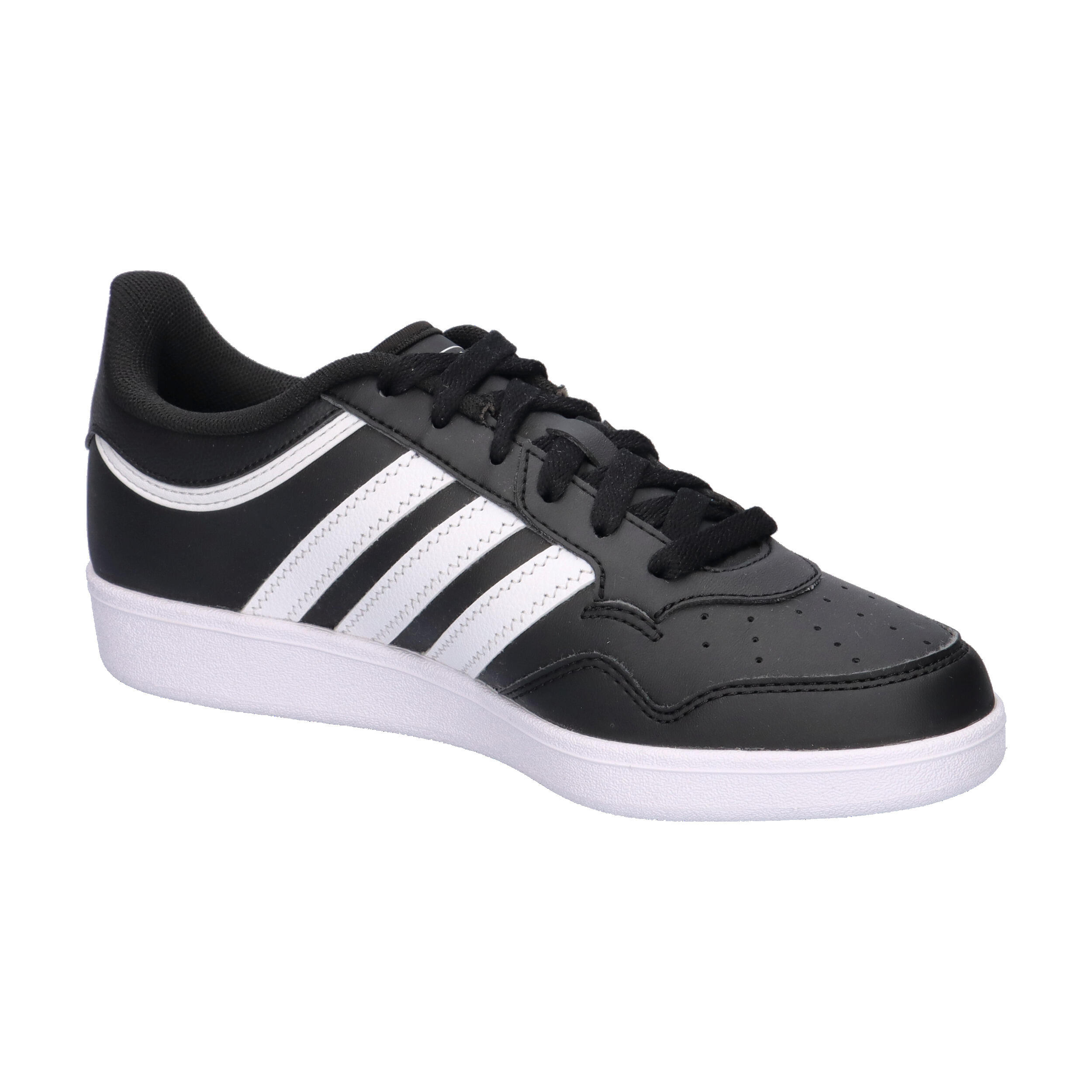 Schoen Adidas model JI3474 voor jongens 8/15