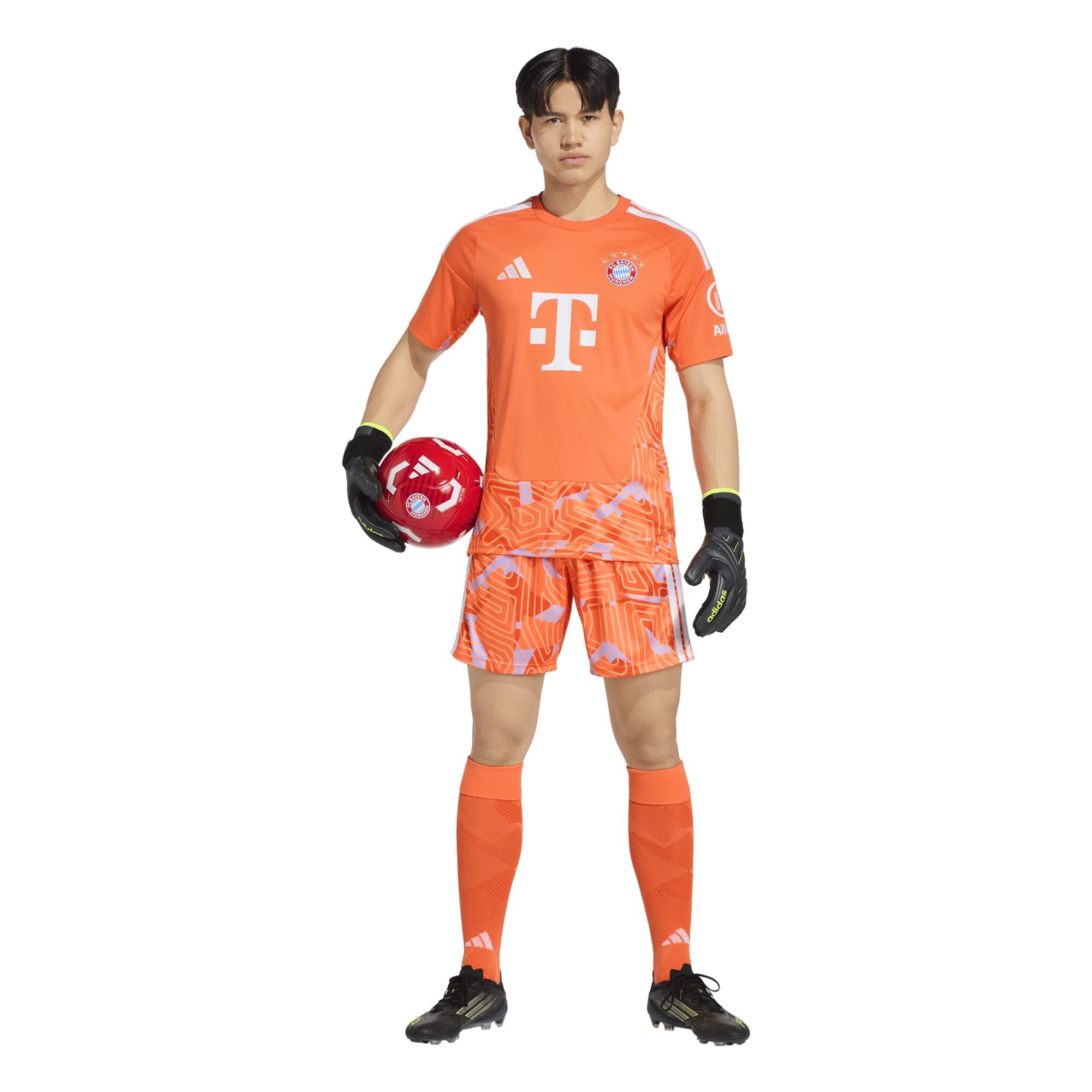 FC Bayern München 26/27 Torwarttrikot 11/13