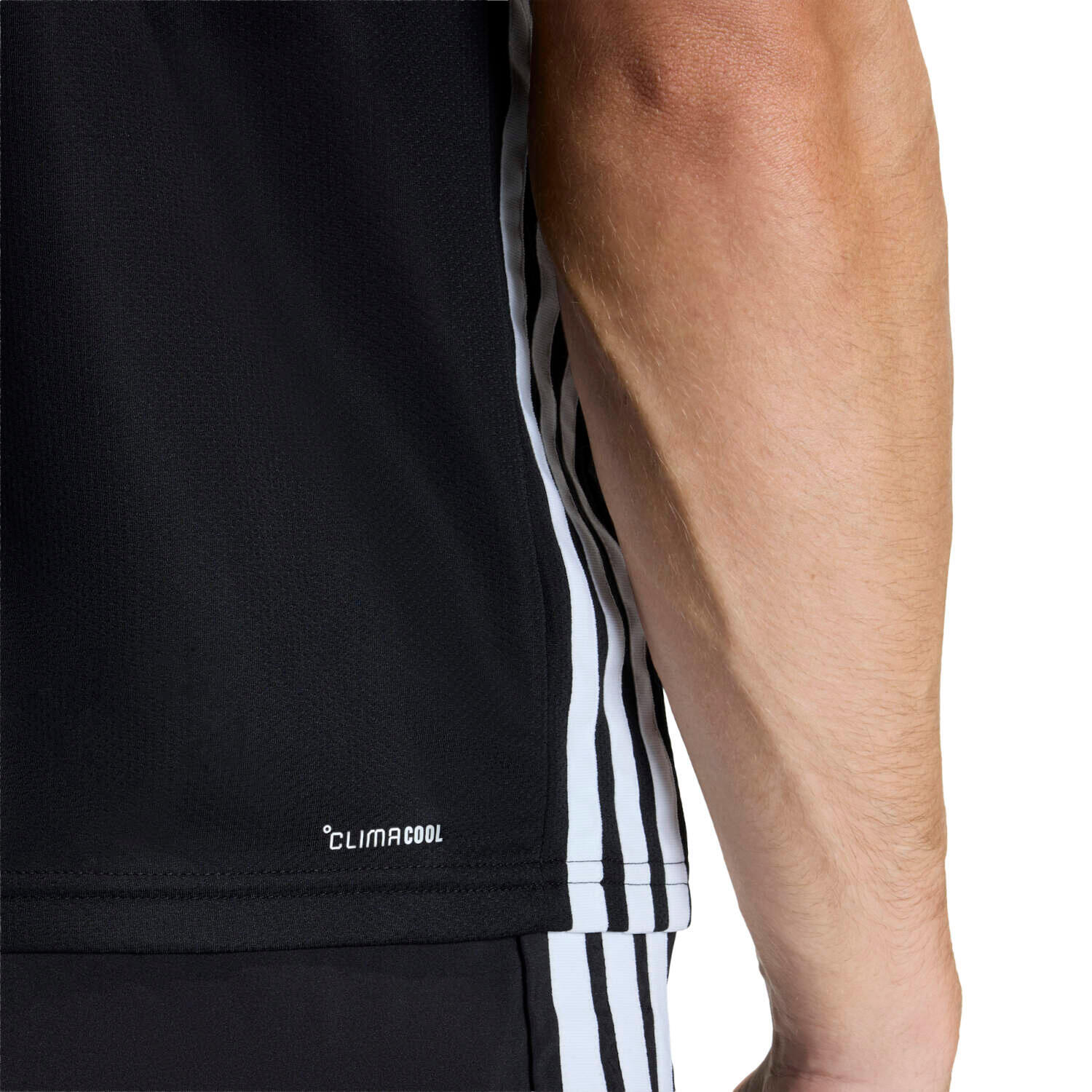 WORKOUT ESSENTIALS BASE 3-STREIFEN T-SHIRT 13/14