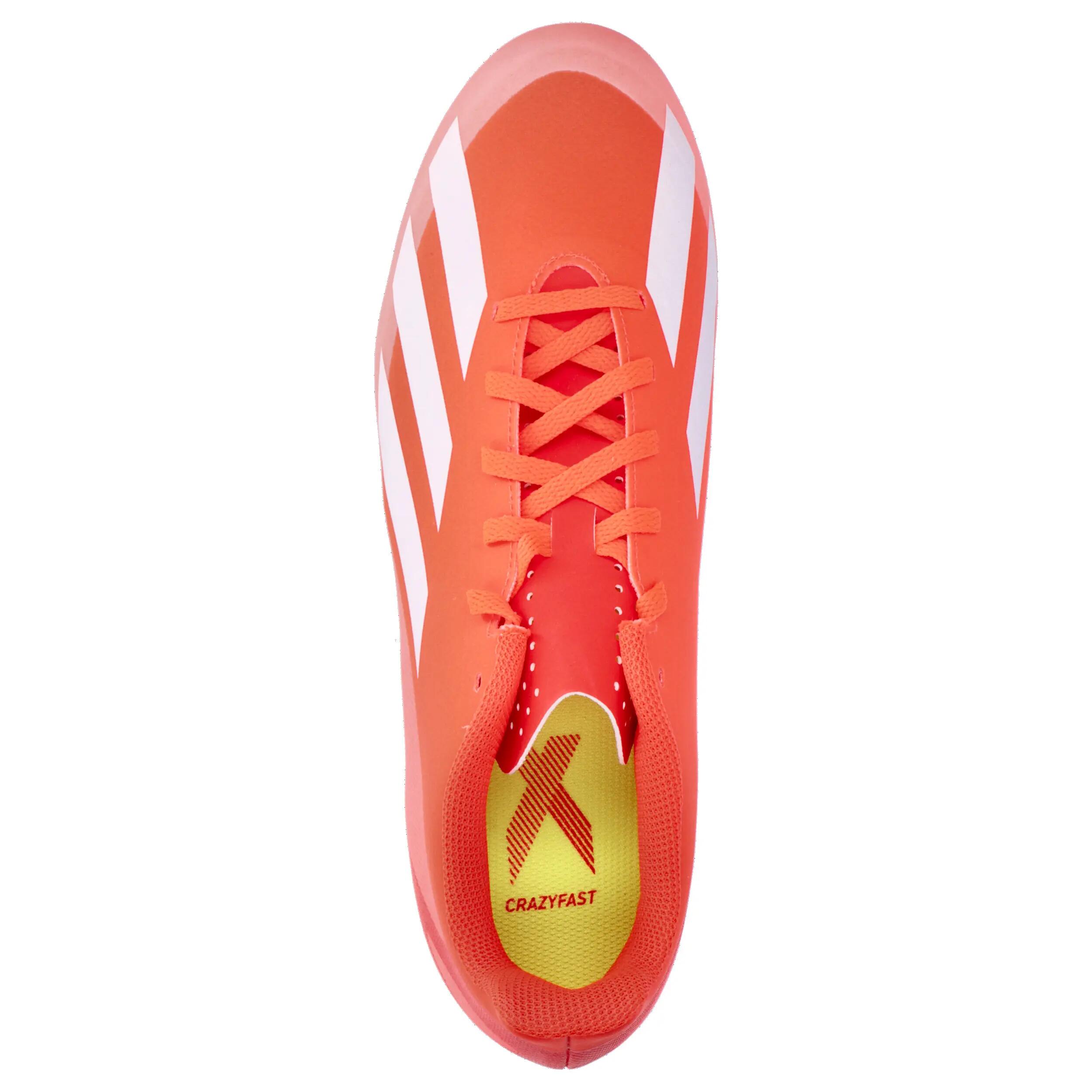 Chuteiras Adidas modelo IG0616 para unissex 5/15