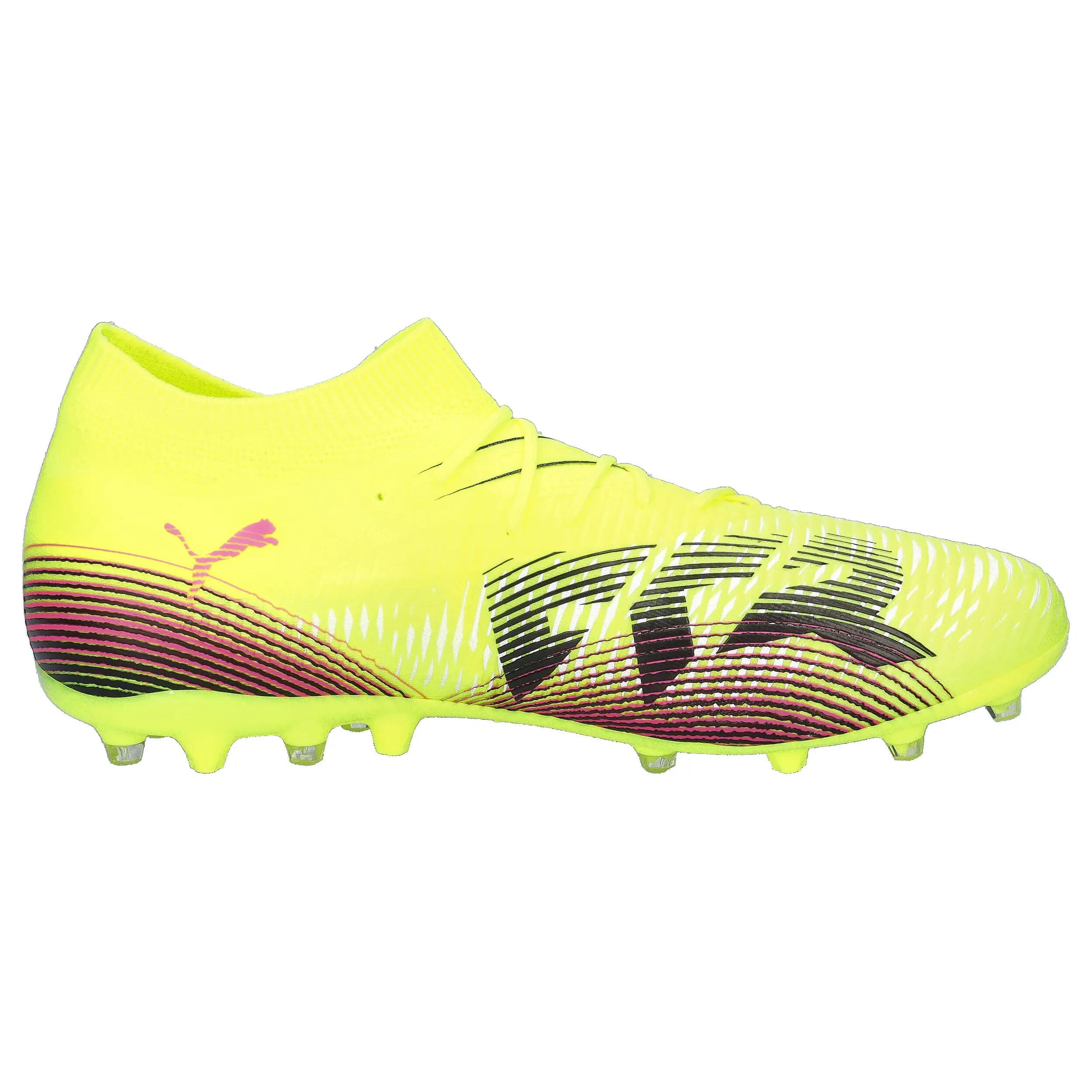 Scarpe da calcio Puma modello 108368-03 per uomini 7/15