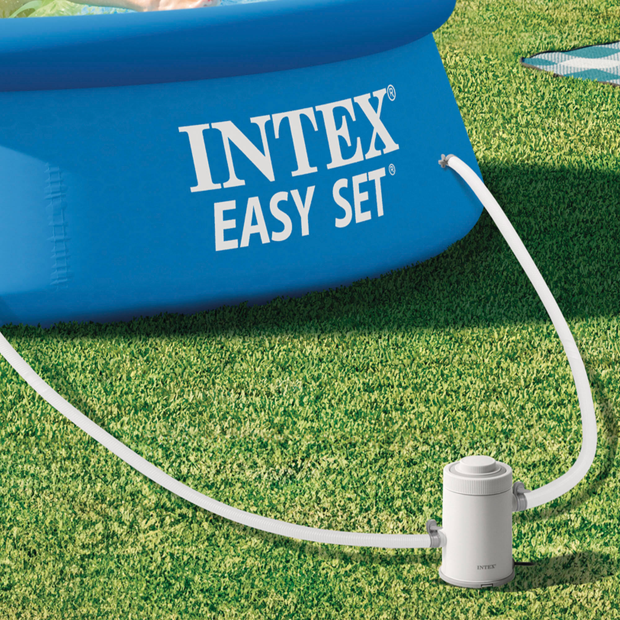 Piscina insuflável Easy Set Intex com bomba de filtro 6/9