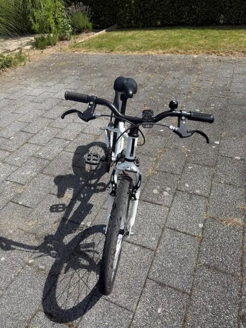 Entre Particuliers - Vélo enfant 20 pouces 3/5