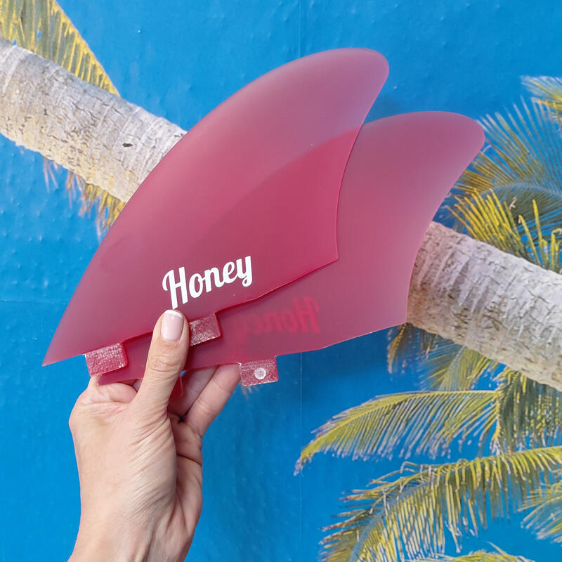 Honey Fiberglass Keel K2 Classic Dual Tab Red 2/2