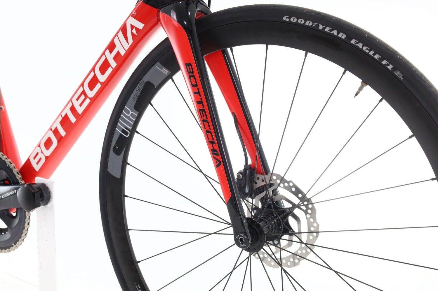 Vélo de route reconditionné · Bottecchia 8Avio Revolution · Très bon état 5/8