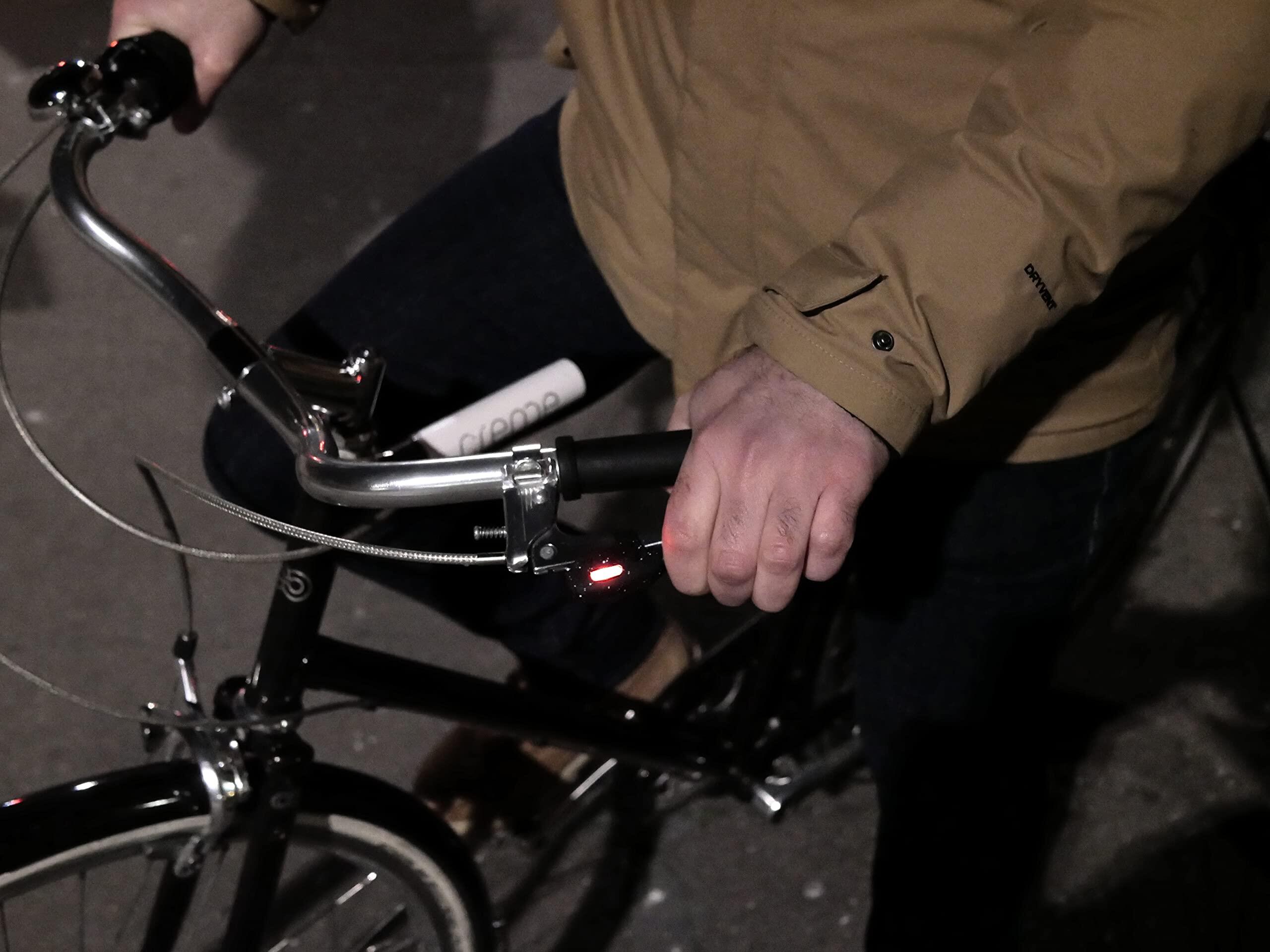 Poignée détecteur de freinage OxiBrake. Appairez-la à un éclairage pour vélo de 4/7
