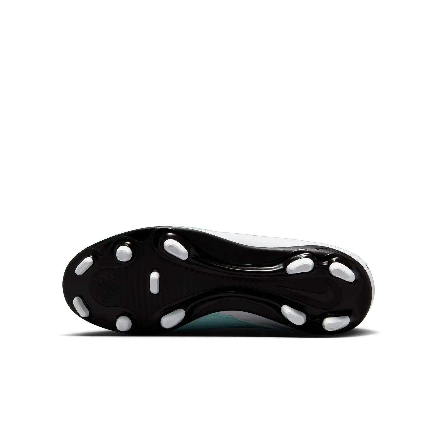 Buty piłkarskie Nike Phantom Luna 2 Club FG/MG Junior 11/11