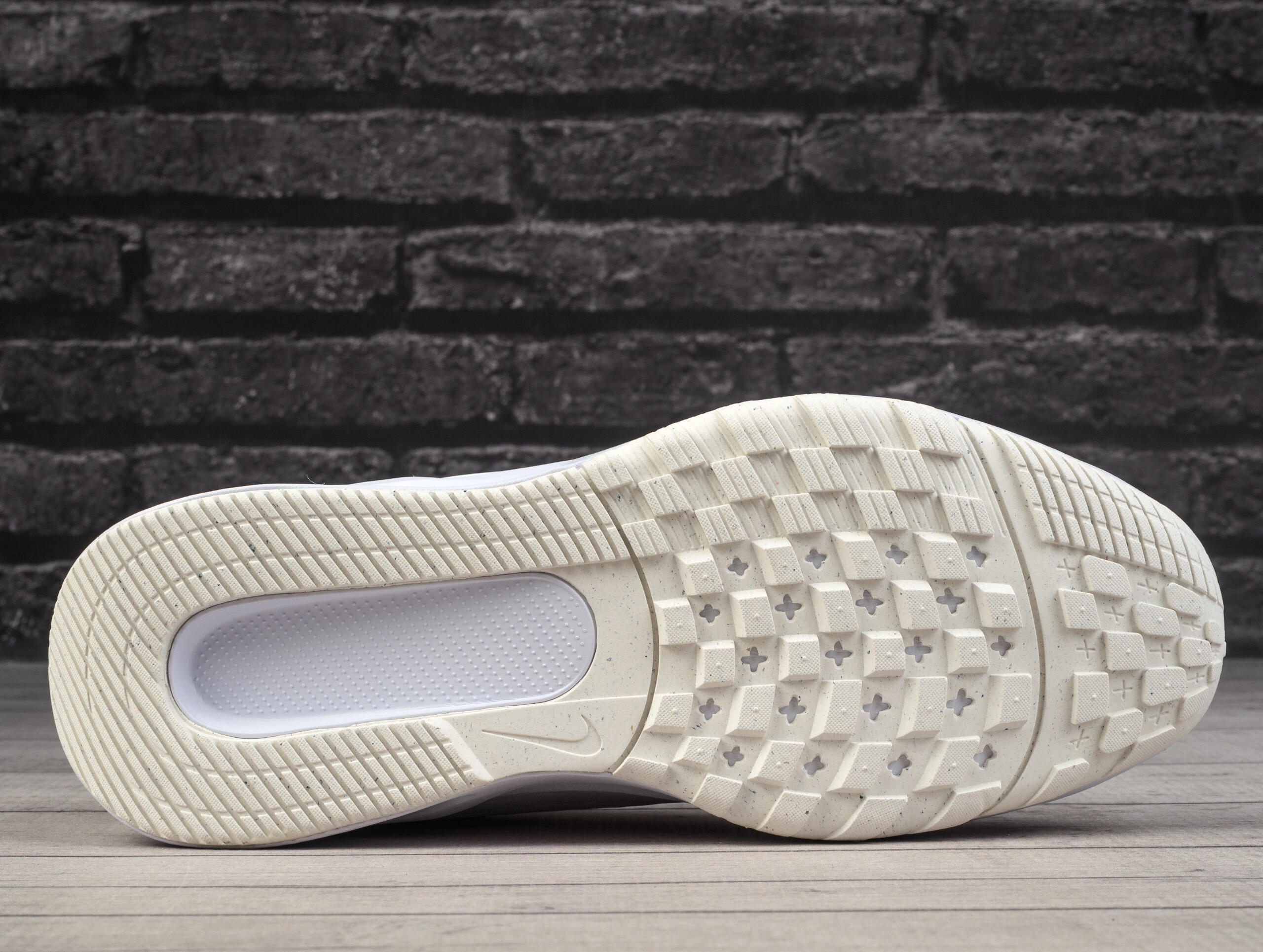 Buty damskie sportowe treningowe Nike STAR RUNNER 5 5/7