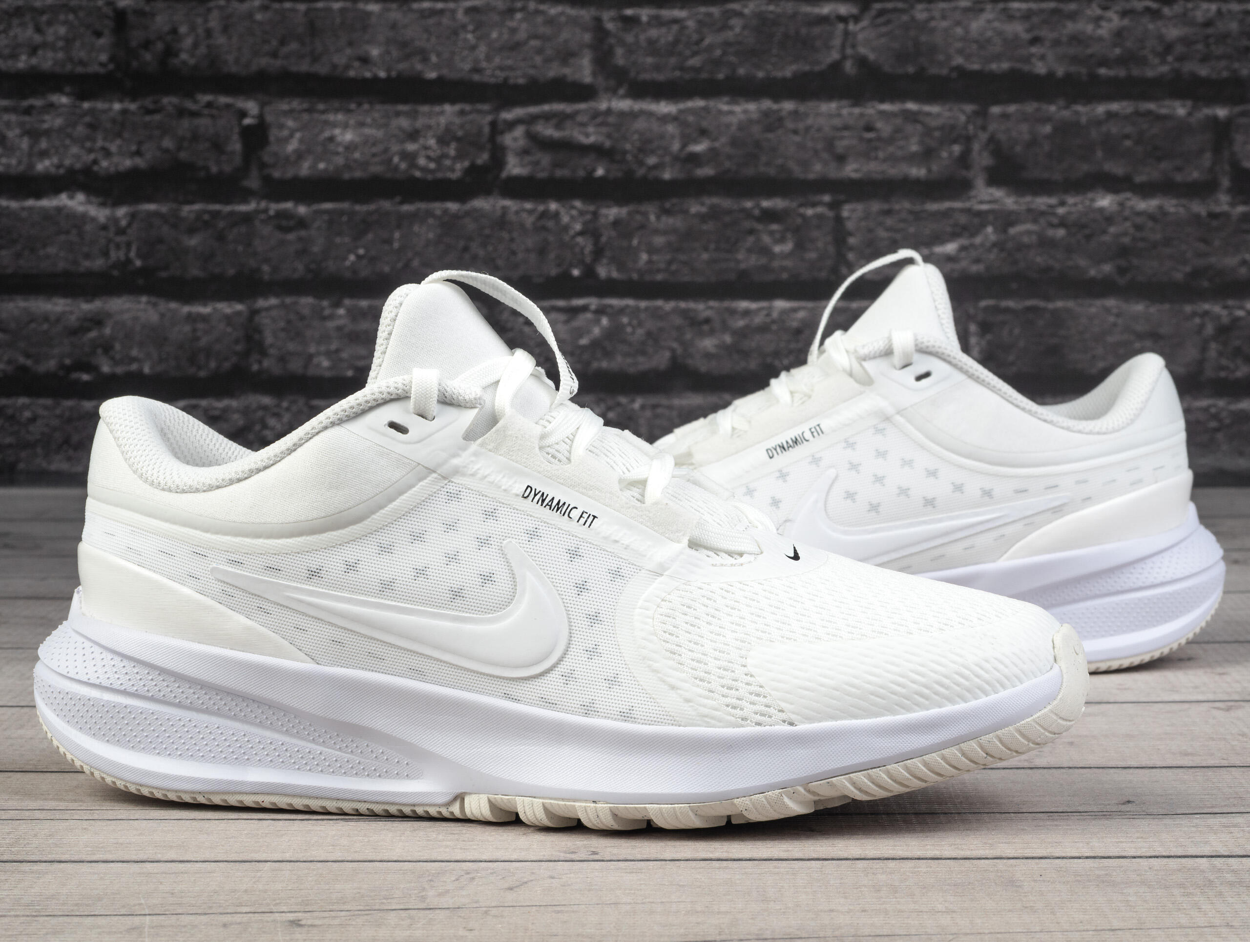Buty damskie sportowe treningowe Nike STAR RUNNER 5 2/7