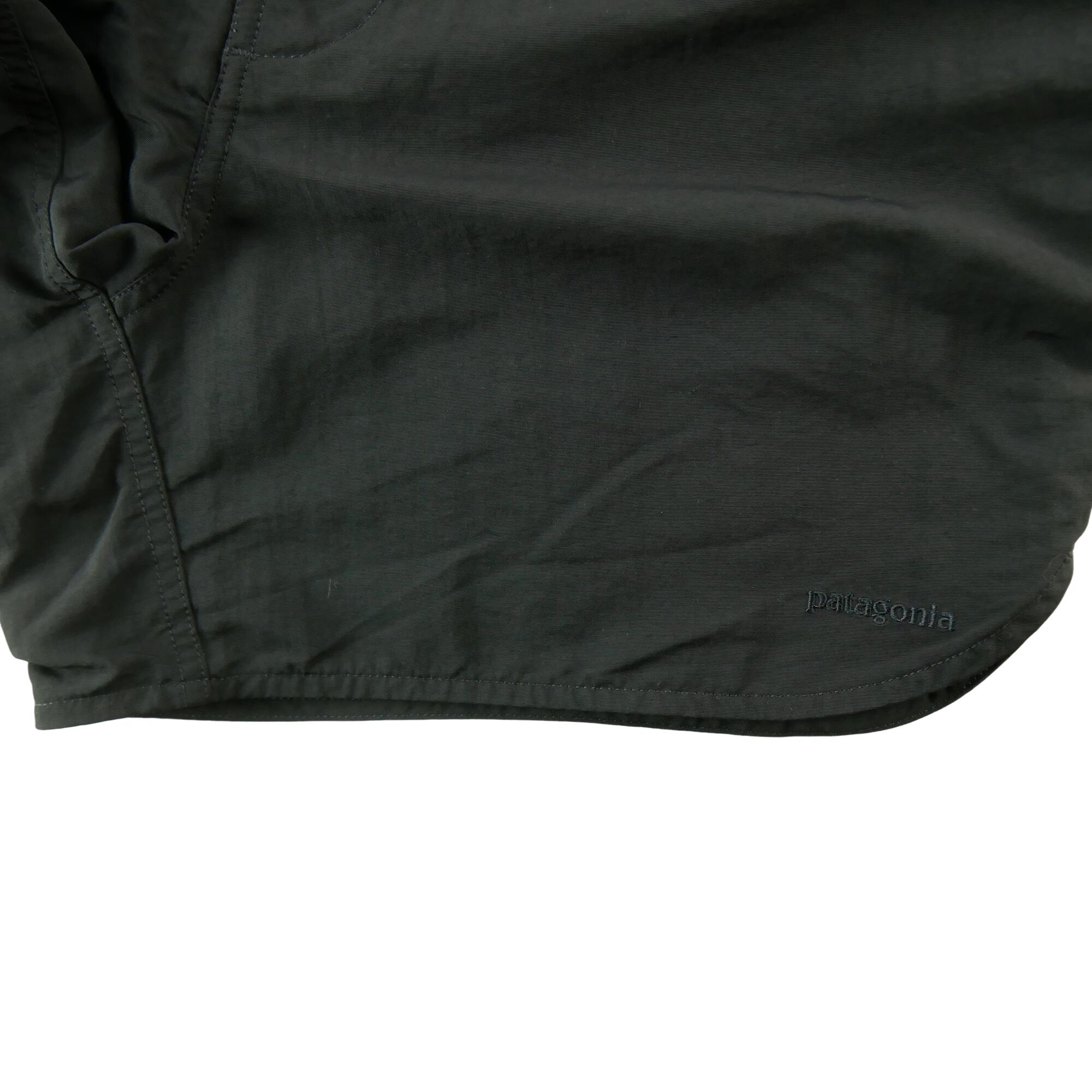 Tweedehands - Patagonia Dames Short Wavefarer - Als nieuw 5/7