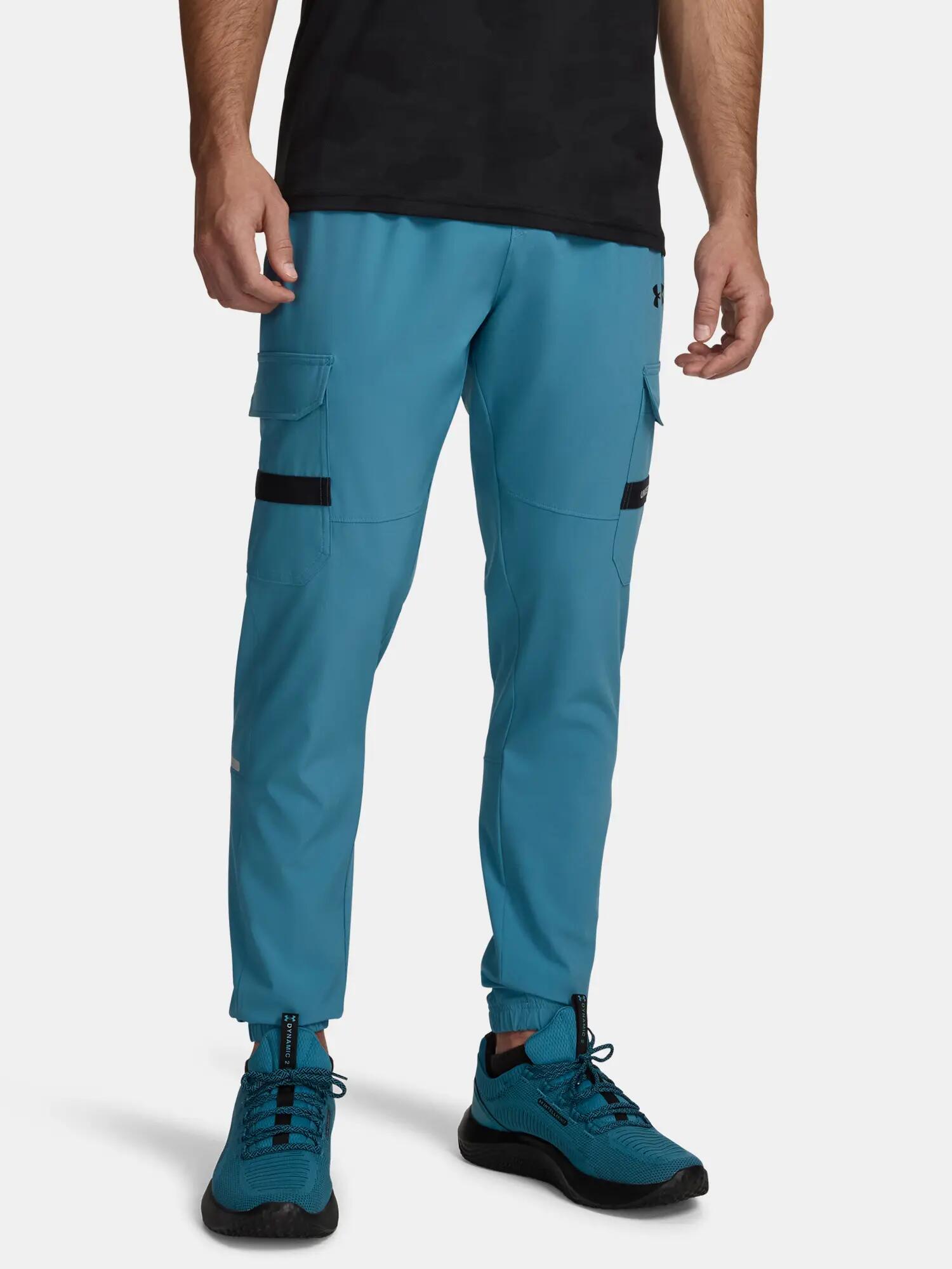 UNDER ARMOUR picture