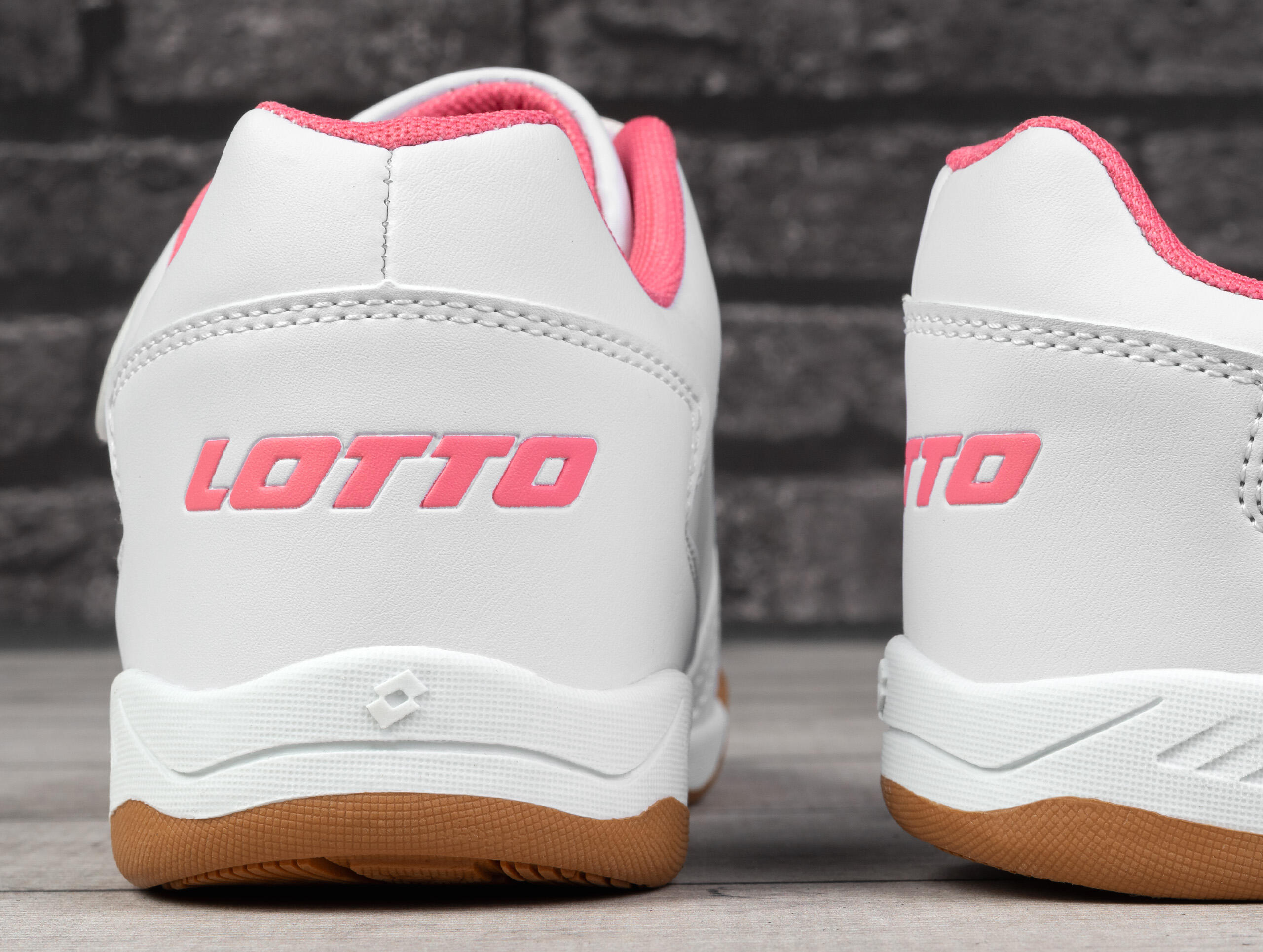Buty dziecięce sportowe halowe na rzep Lotto PACER T 4/6