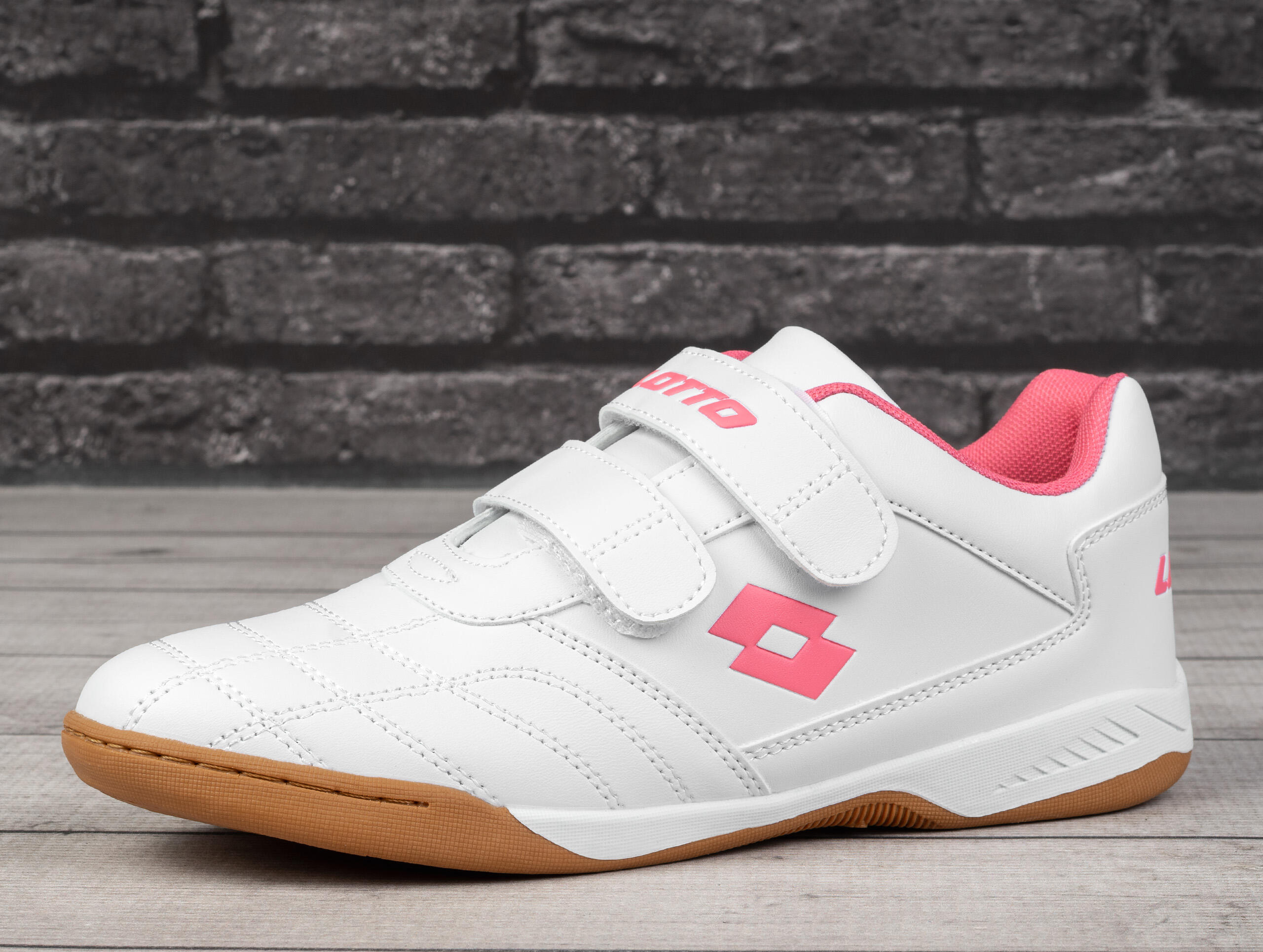 Buty dziecięce sportowe halowe na rzep Lotto PACER T 3/6
