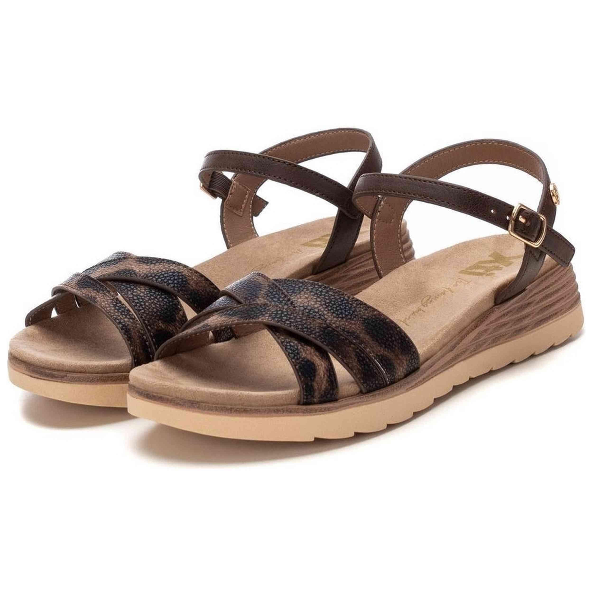 Sandalias Xti modelo SANDALIA SRA C. TAUPE para mulheres 4/5