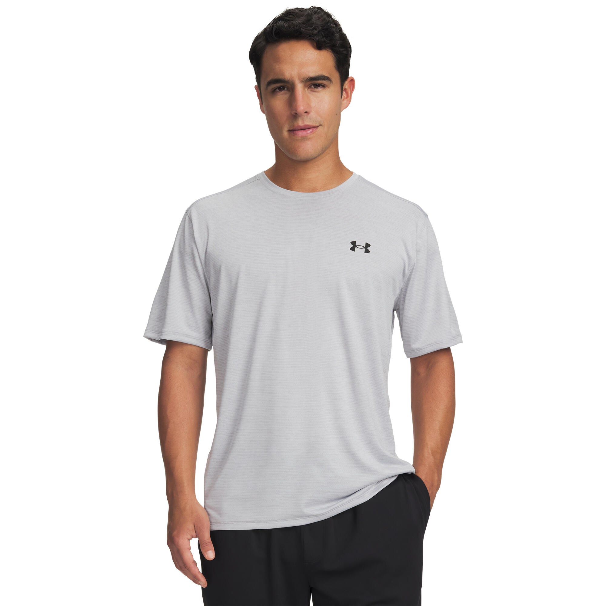 UNDER ARMOUR picture