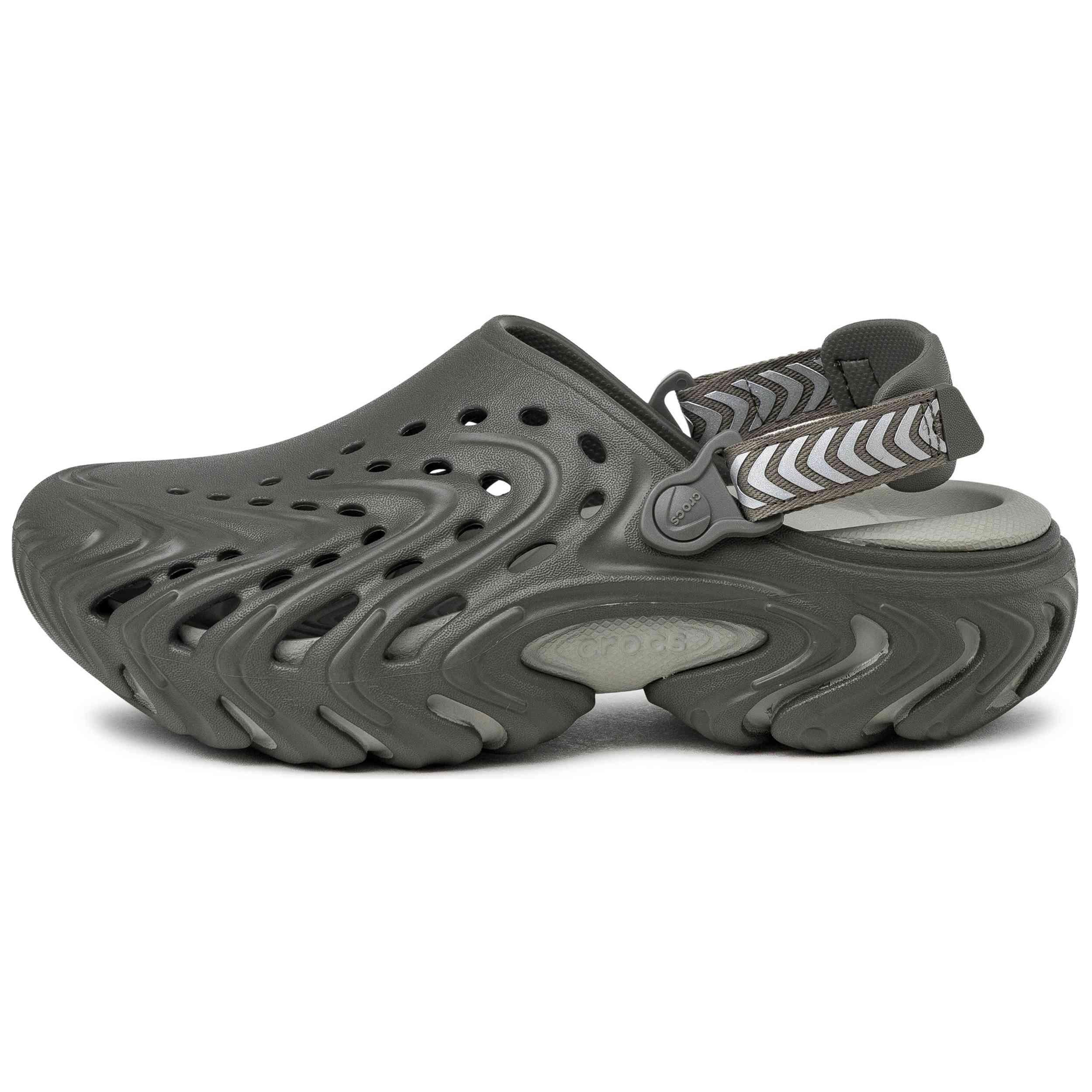 CROCS picture