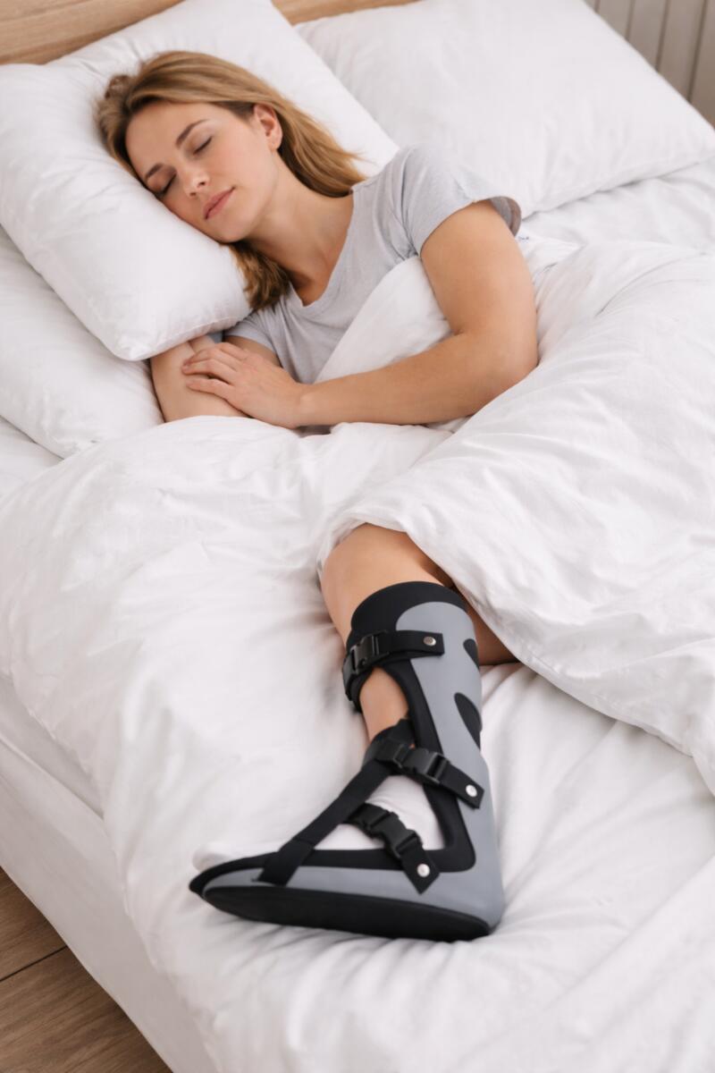 Medical Brace Nachtspalk Hielspoor 2/3