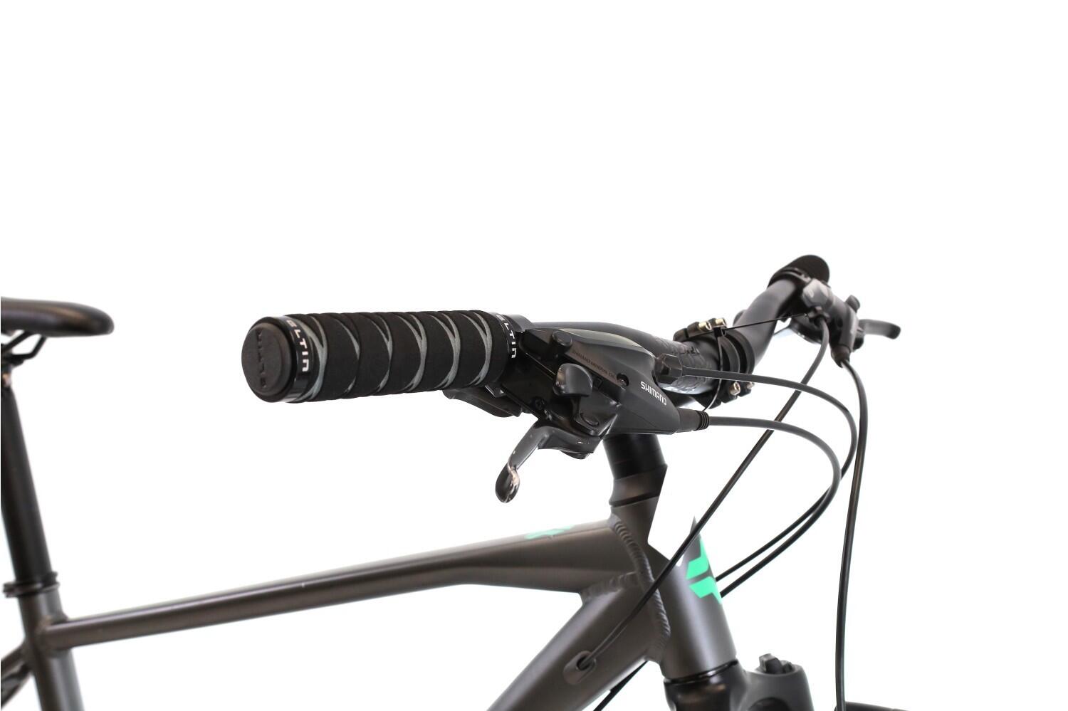 VTT reconditionné · Carver Strict 120 Street · Très bon état 6/8