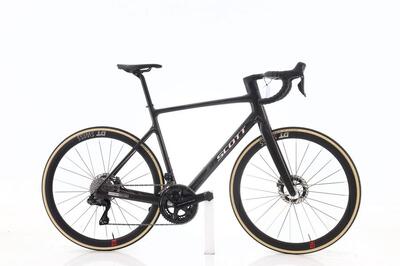Tweedehands racefiets · addict 10 di2 12v · zeer goede toestand