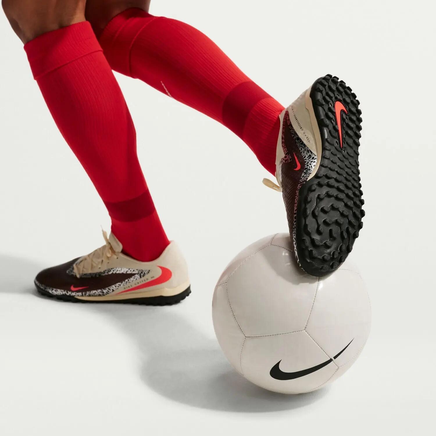 Labdarúgó cipő Nike Phantom 6 Low Academy TF NU3 11/11