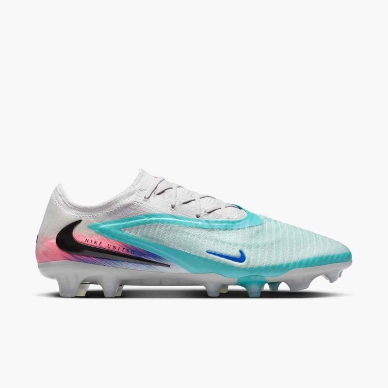 Ghete fotbal Nike United Phantom 6 Low Elite FG