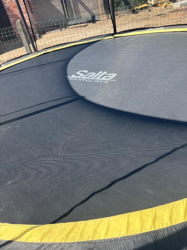 Tussen Particulieren - Trampoline salta 3/3