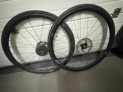 Tussen Particulieren - Full carbon FFWD 44 hoge wielen