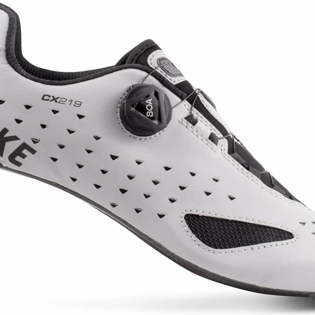Lake CX219 Grey/Black Road Shoes - Regular