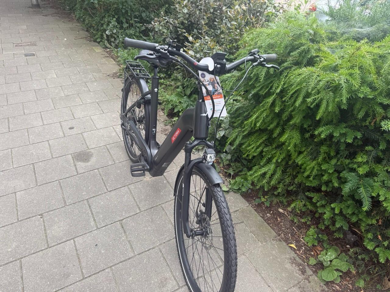 Victoria Manoc 625Wh, Shimano Deore shifter, Shimano Hydraulic brakes, Bosch P 4/7