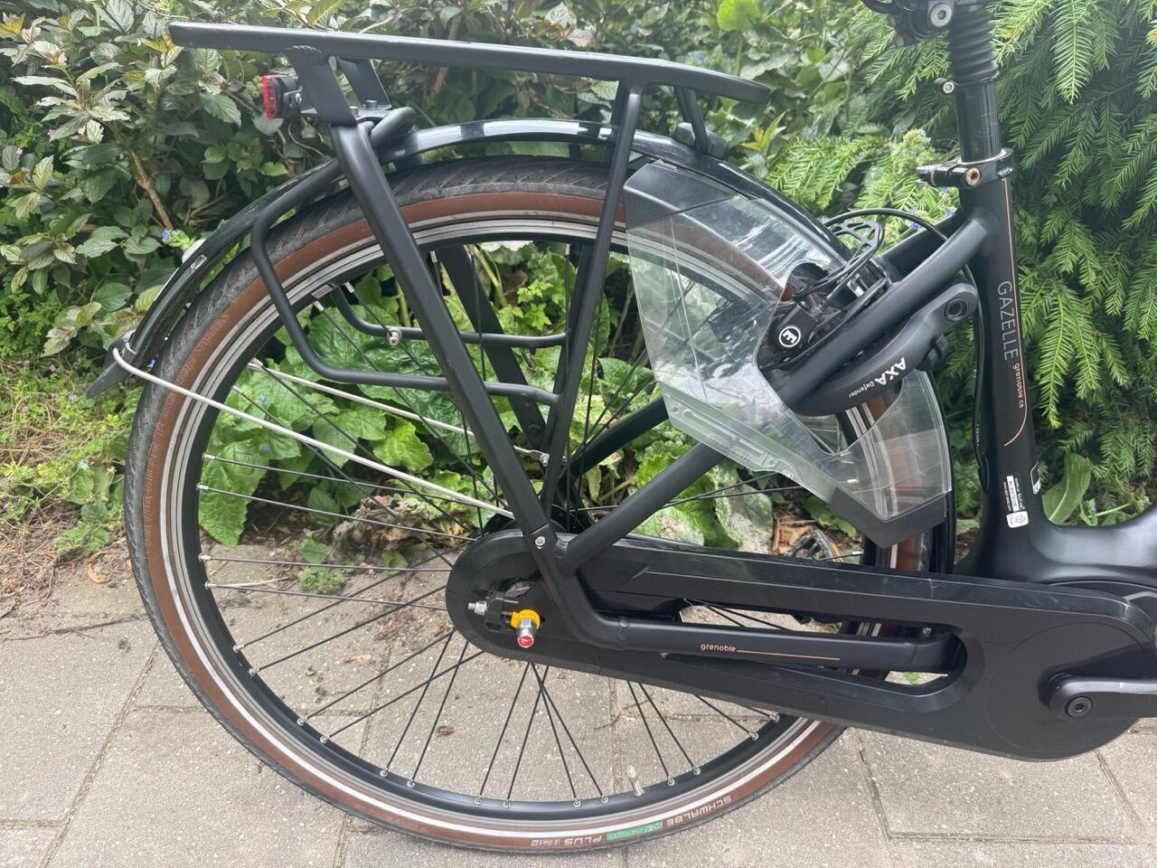 Gazelle Grenoble 400Wh, Shimano Nexus shifter, Hydraulic brakes, Bosch Active 6/7