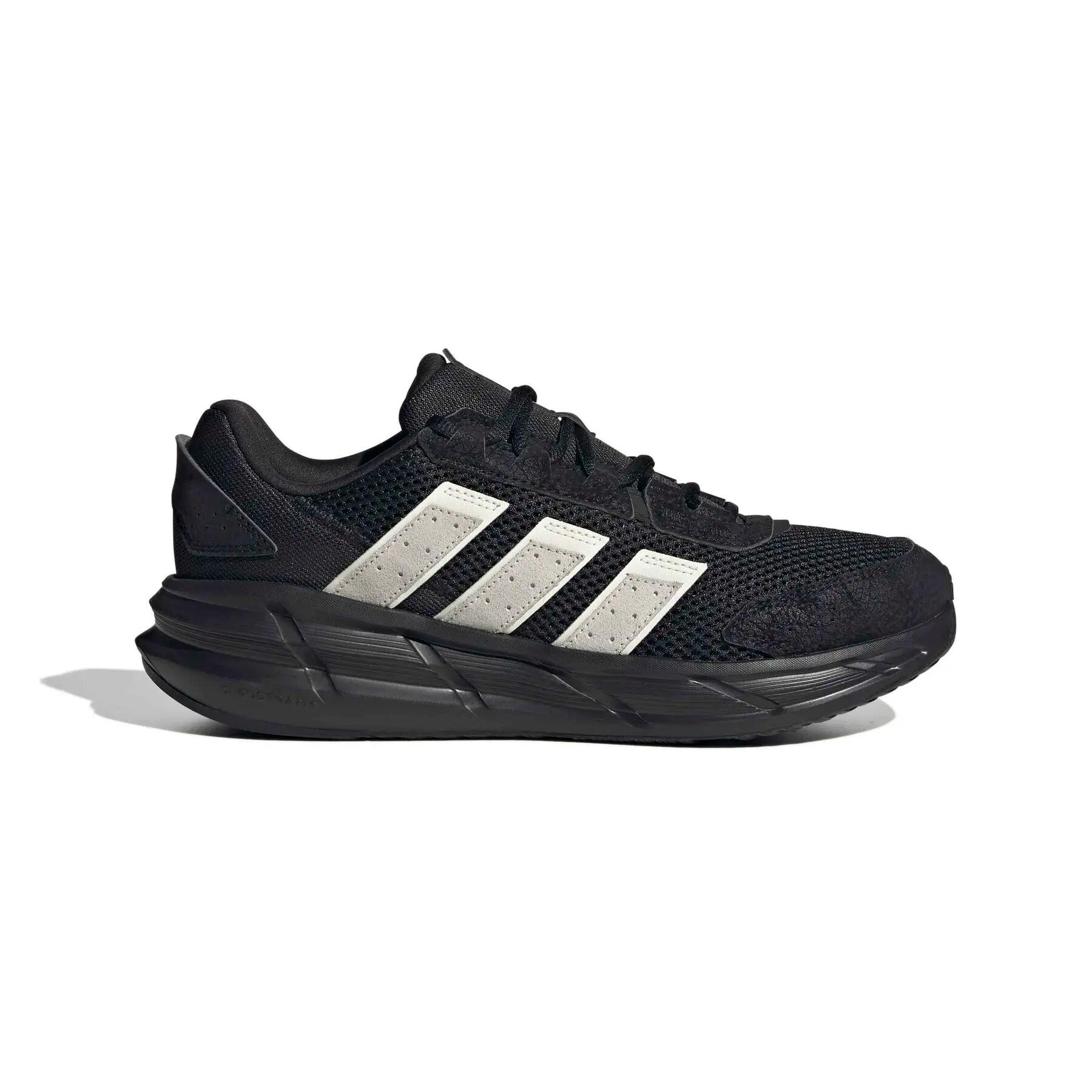 Sneakersy adidas Astrastar