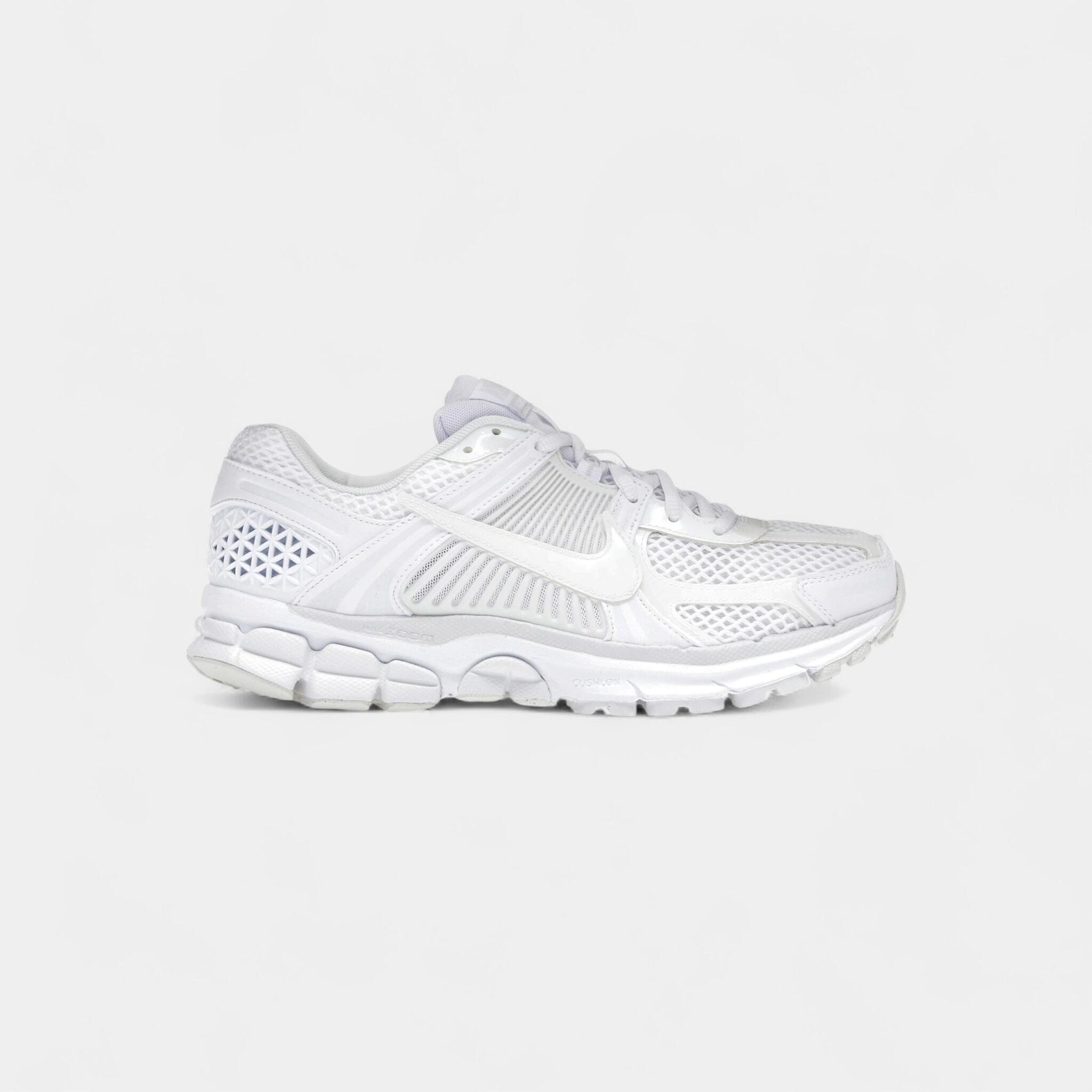 Nike Zoom Vomero 5 Triple White (Women's) 1/5