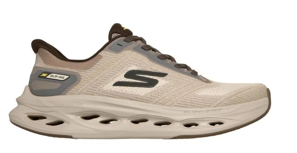 SKECHERS picture
