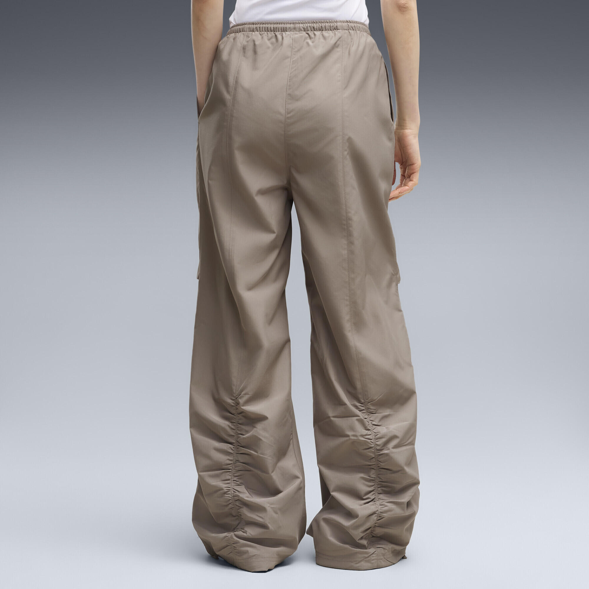 Wardrobe Essentials geweven parachutebroek voor dames PUMA 3/5