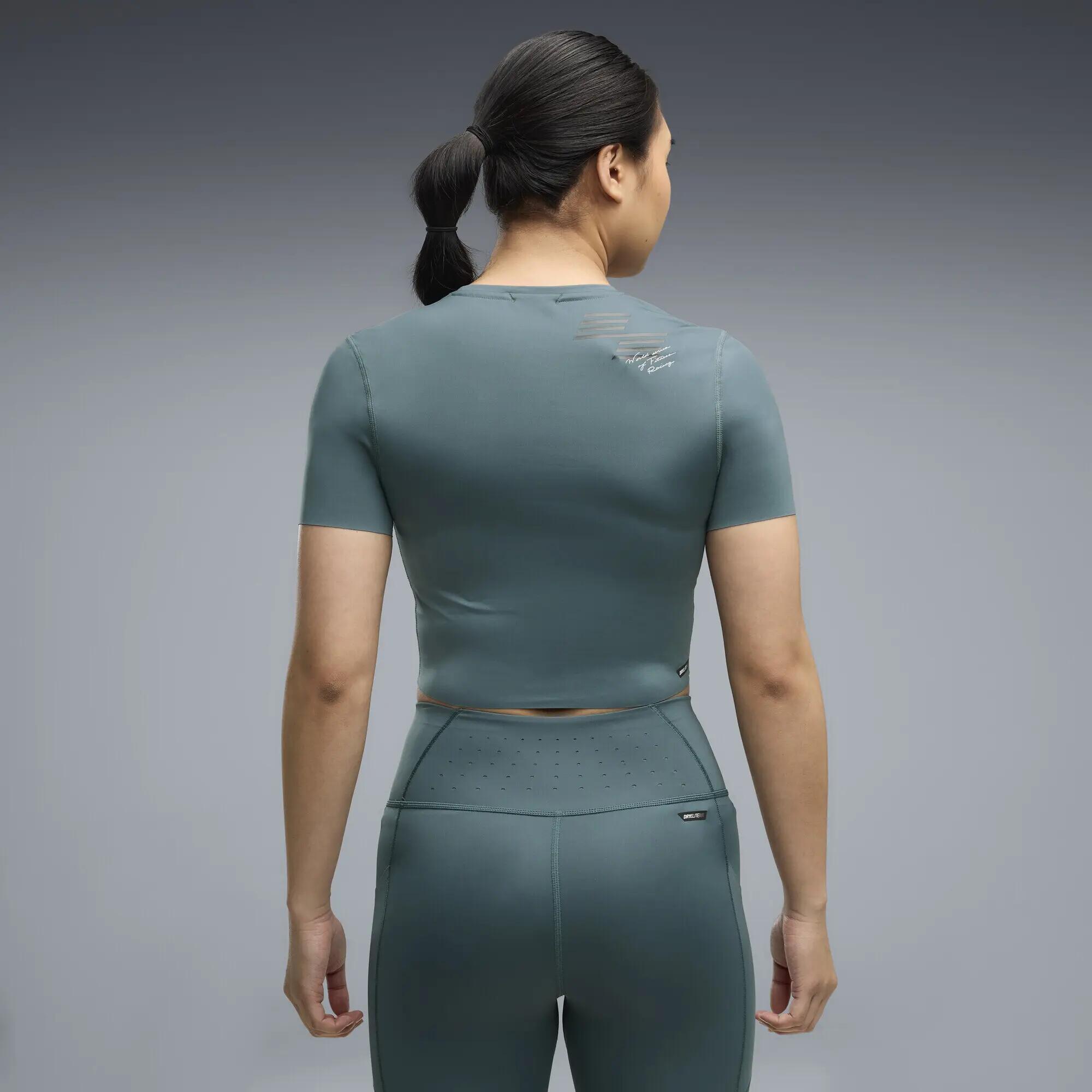 PUMA x HYROX PWRMODE cropped T-shirt voor dames PUMA 3/5