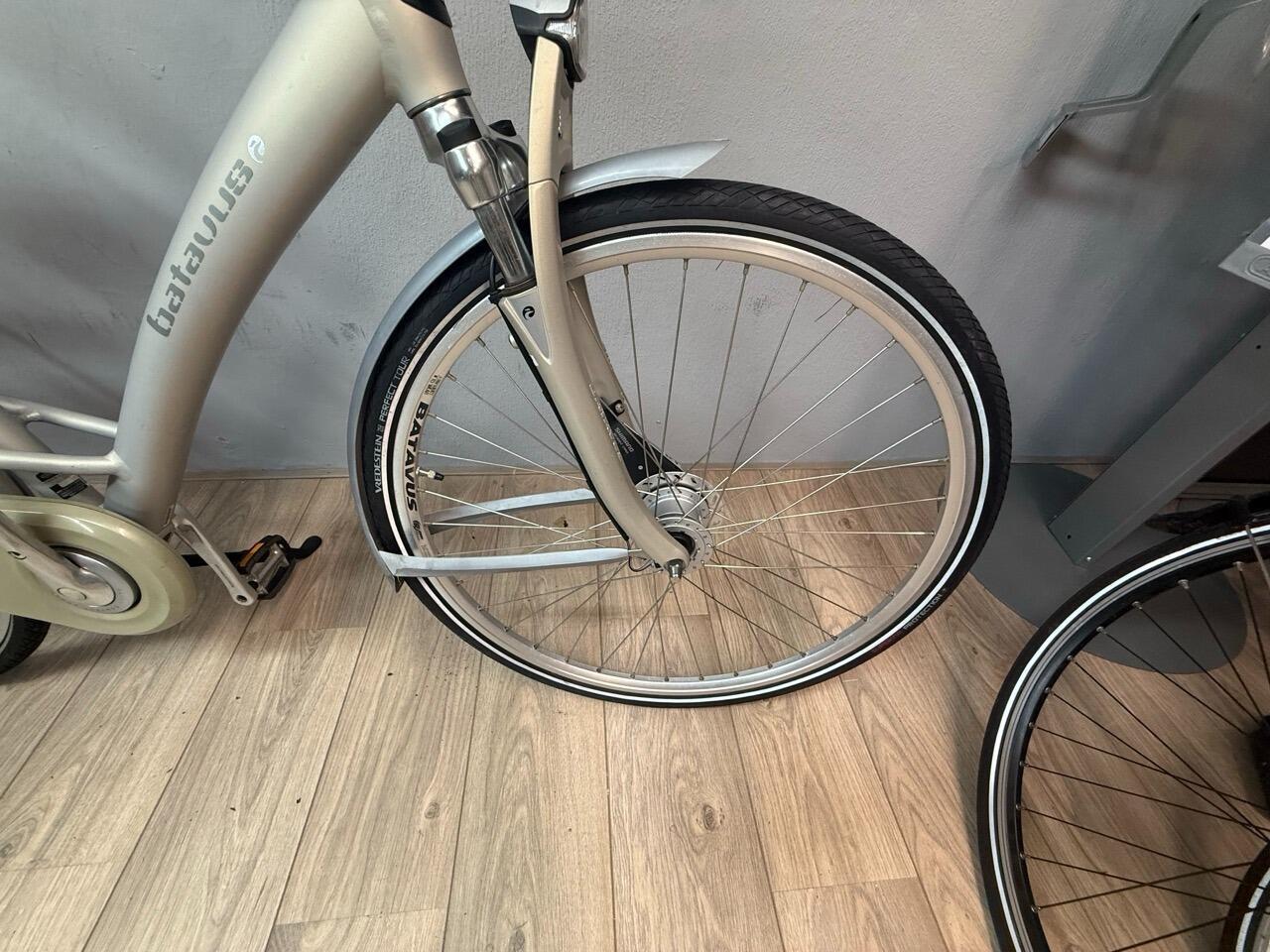 Batavus Mambo, metal/grijs 5/7