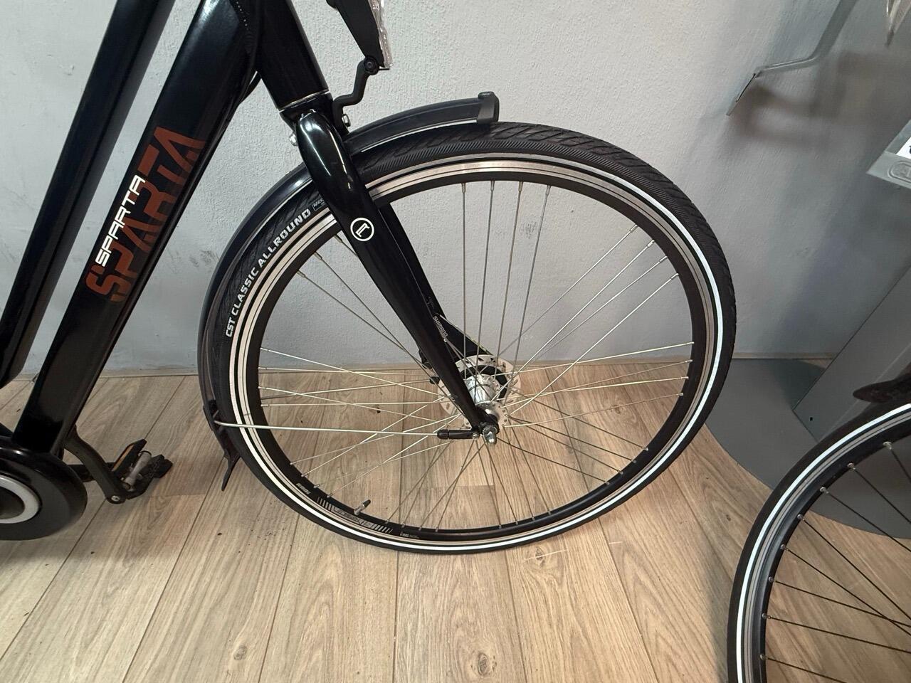 Sparta Regular, zwart 5/7