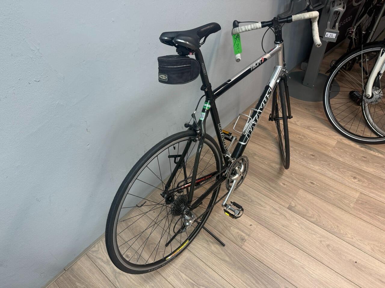 Batavus Tech 7, metal/grijs 4/7